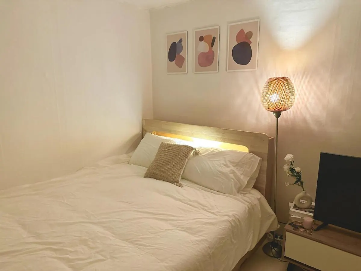 Happy Moment Apartment Seoul South Korea